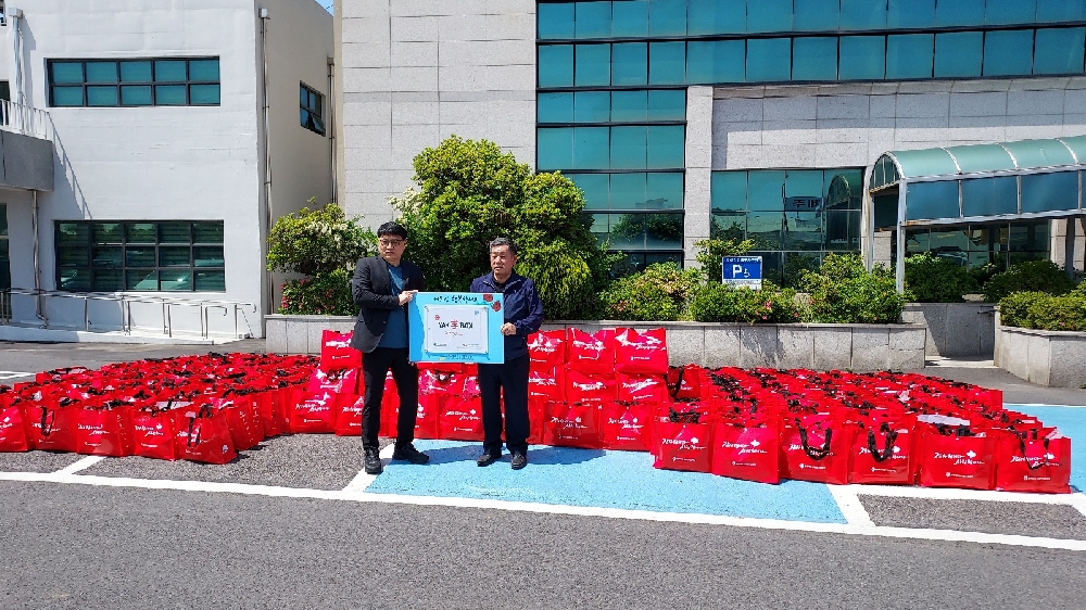 [연계서비스] 블랙야크강태선나눔재단(홍국태대표)독거노인종합지원센터 식생활키트전달